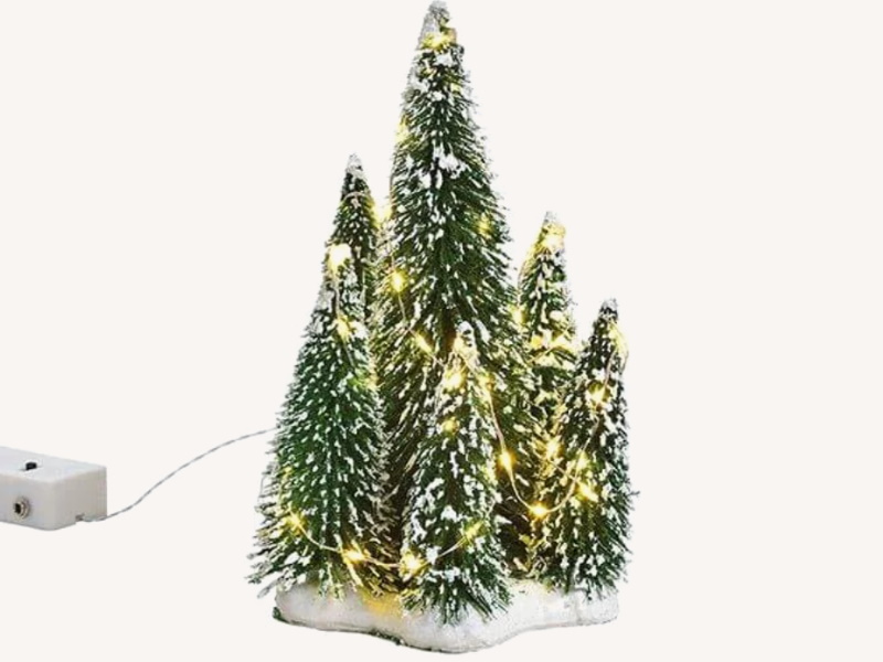 Miniatur Bäume 5er Gruppe mit Licht - Baumgruppe Winterszene Lichthaus Winterwelt (grün) B13 x H21 x T13cm