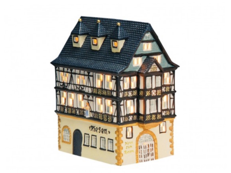 Hotel zum Riesen in Miltenberg (Main) aus Porzellan – Windlicht Lichthaus Miniat