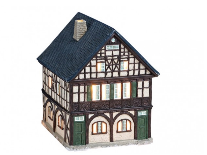 Haus an der alten Eiche in Bergisch Gladbach aus Porzellan – Windlicht Lichthaus