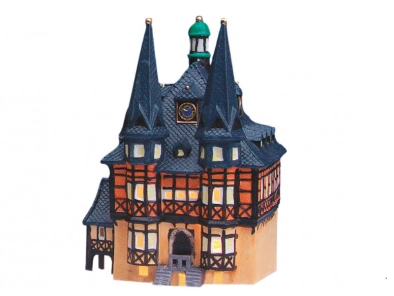 Rathaus in Wernigerode Harz aus Porzellan – Windlicht Lichthaus Miniatur-Modell – B12 x T13 x H20 cm
