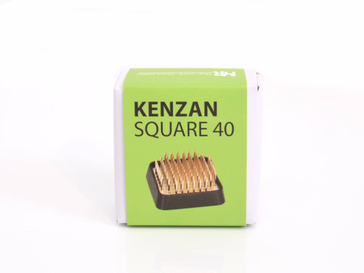 Kenzan Squarre 40 // 40 x 40mm // 88 Nadeln 11mm aus Messing // Steckigel