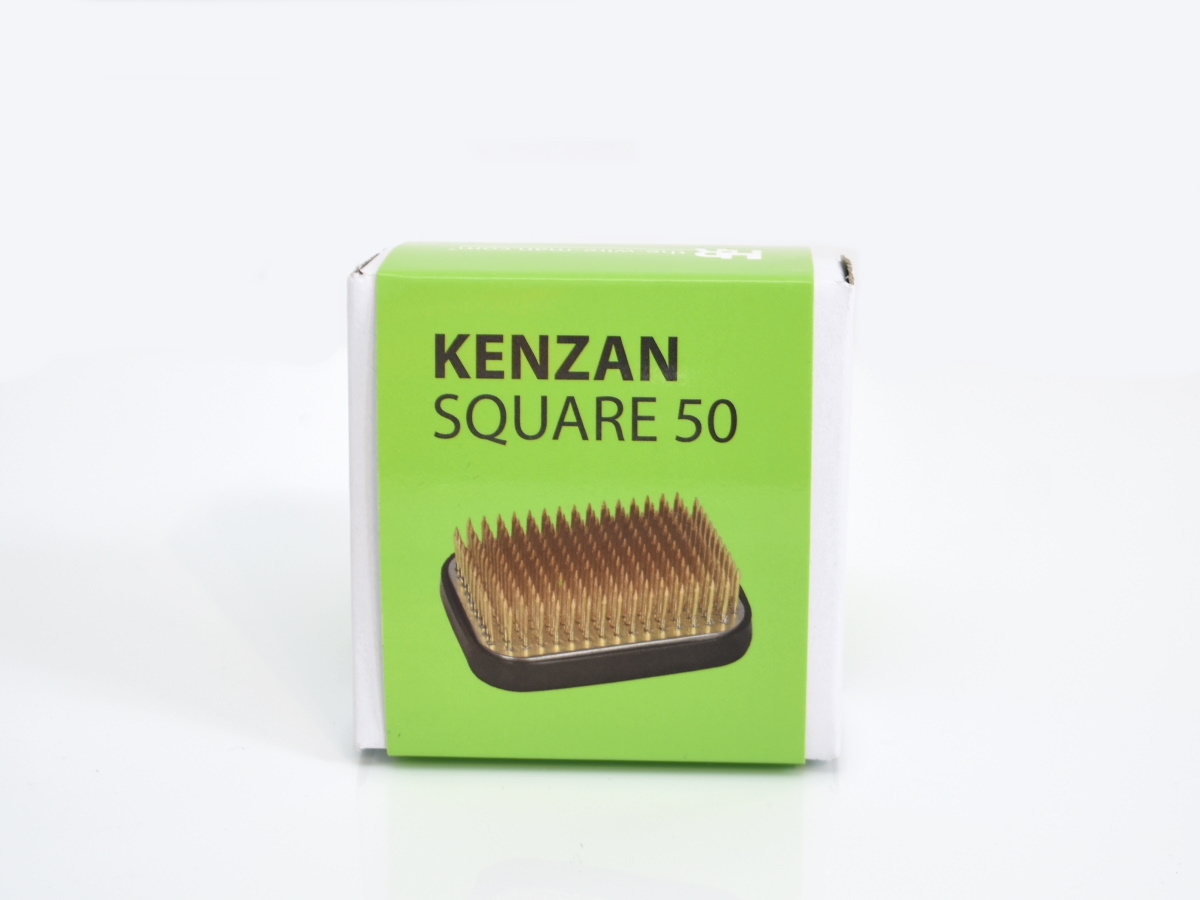 Kenzan Squarre 50 // 50 x 50mm // 122 Nadeln 11mm aus Messing // Steckigel